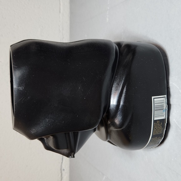 Darth Vader Bazooka Gum Container - Picture 2 of 7